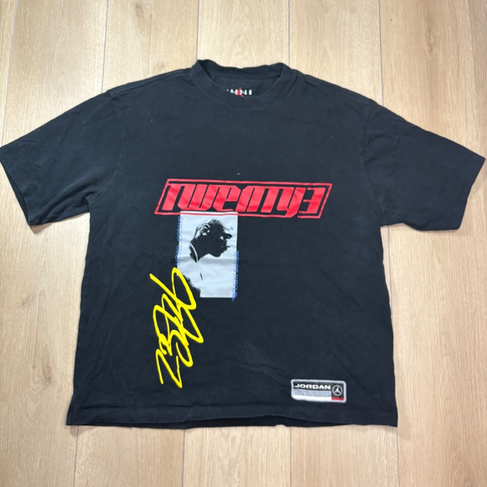Jordan Flight School Michael Jordan Twenty3 Graphic T-Shirt Black Mens Medium